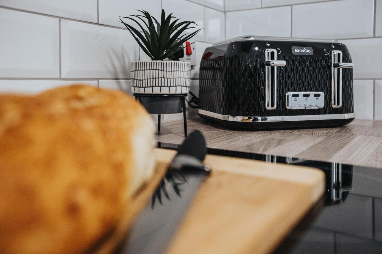 Curlew - 3 Bedrooms Wi-Fi, Parking, Contractors Thornton  Esterno foto