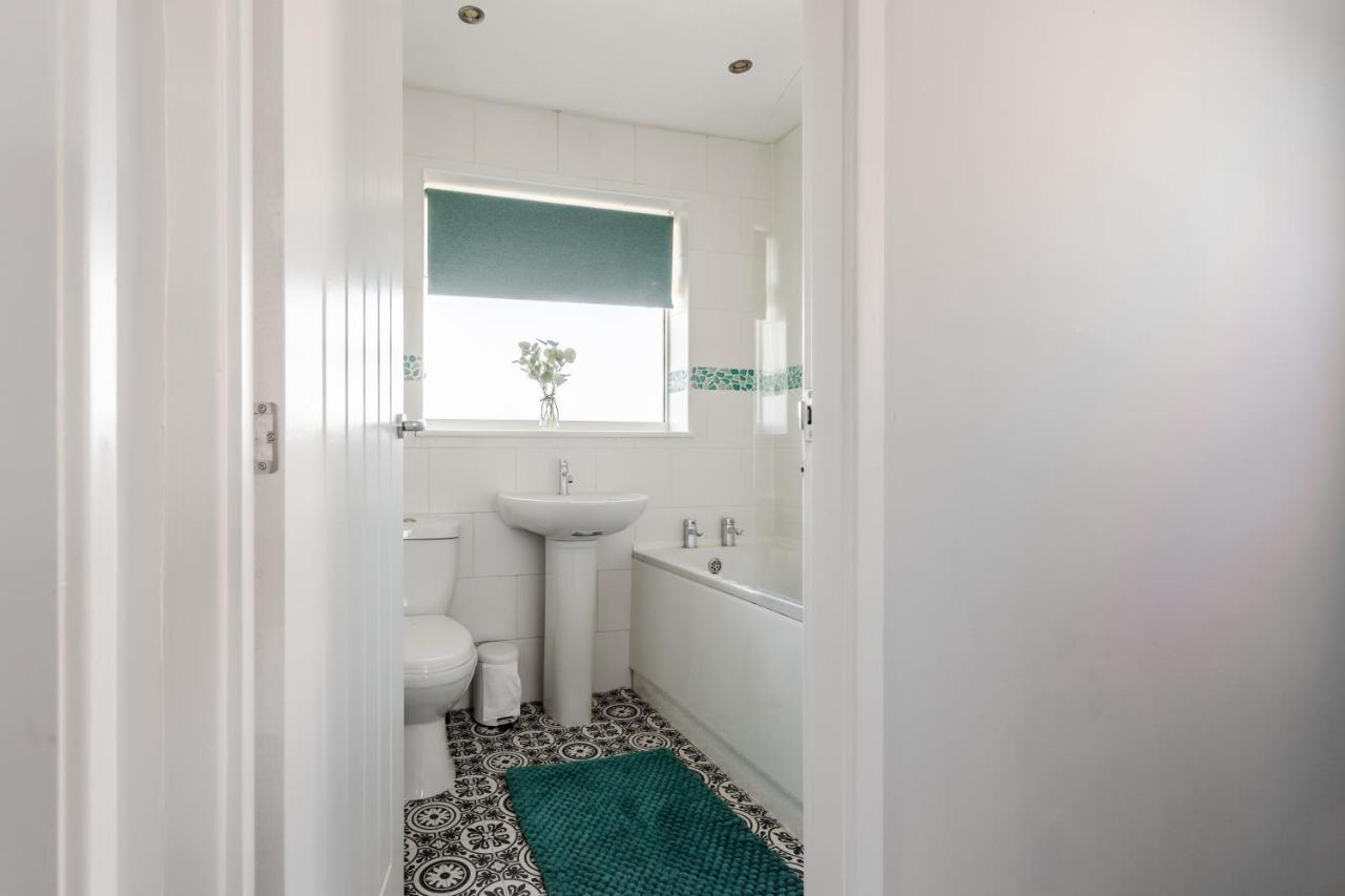 Curlew - 3 Bedrooms Wi-Fi, Parking, Contractors Thornton  Esterno foto