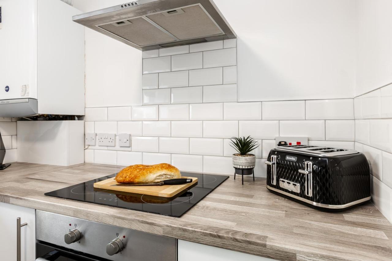 Curlew - 3 Bedrooms Wi-Fi, Parking, Contractors Thornton  Esterno foto